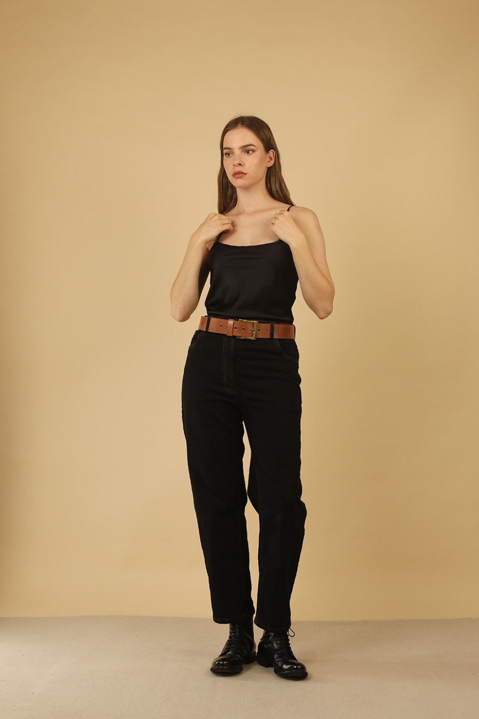 ESSENTIAL SILK CAMI TOP 