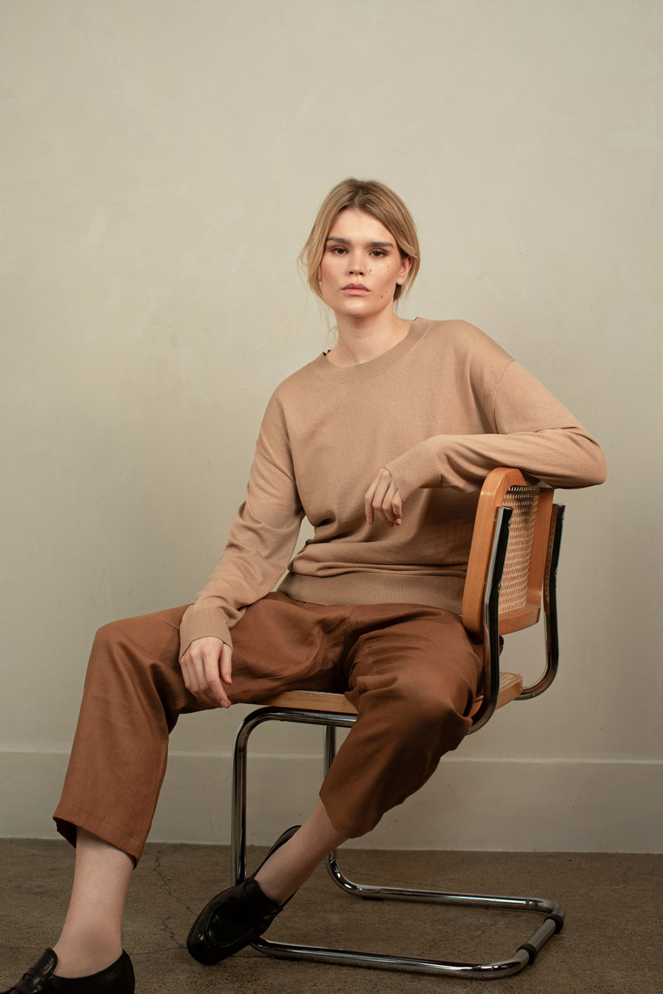 ANOUK BARREL LEG LINEN TROUSERS