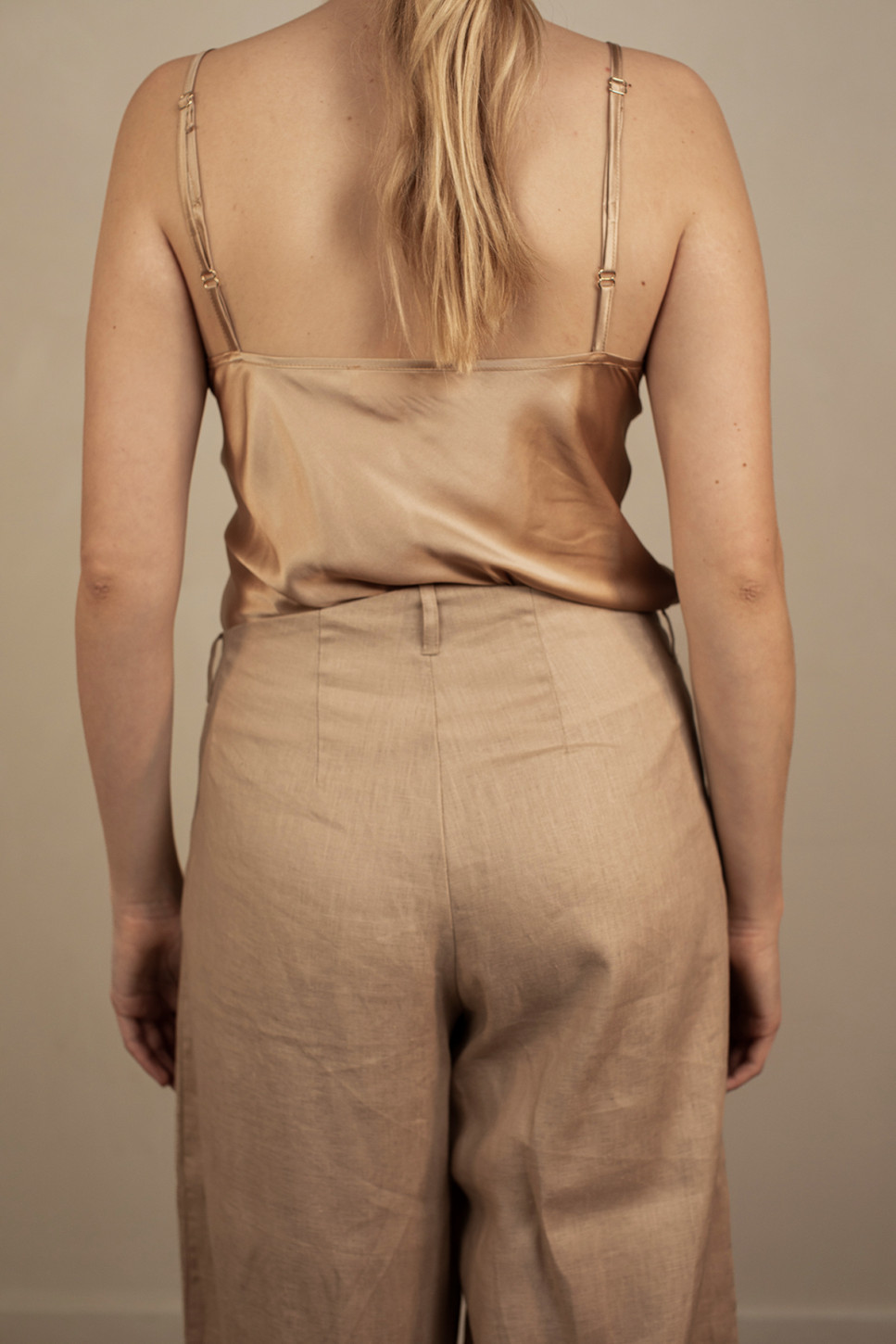 THE ARDEN LINEN TROUSER