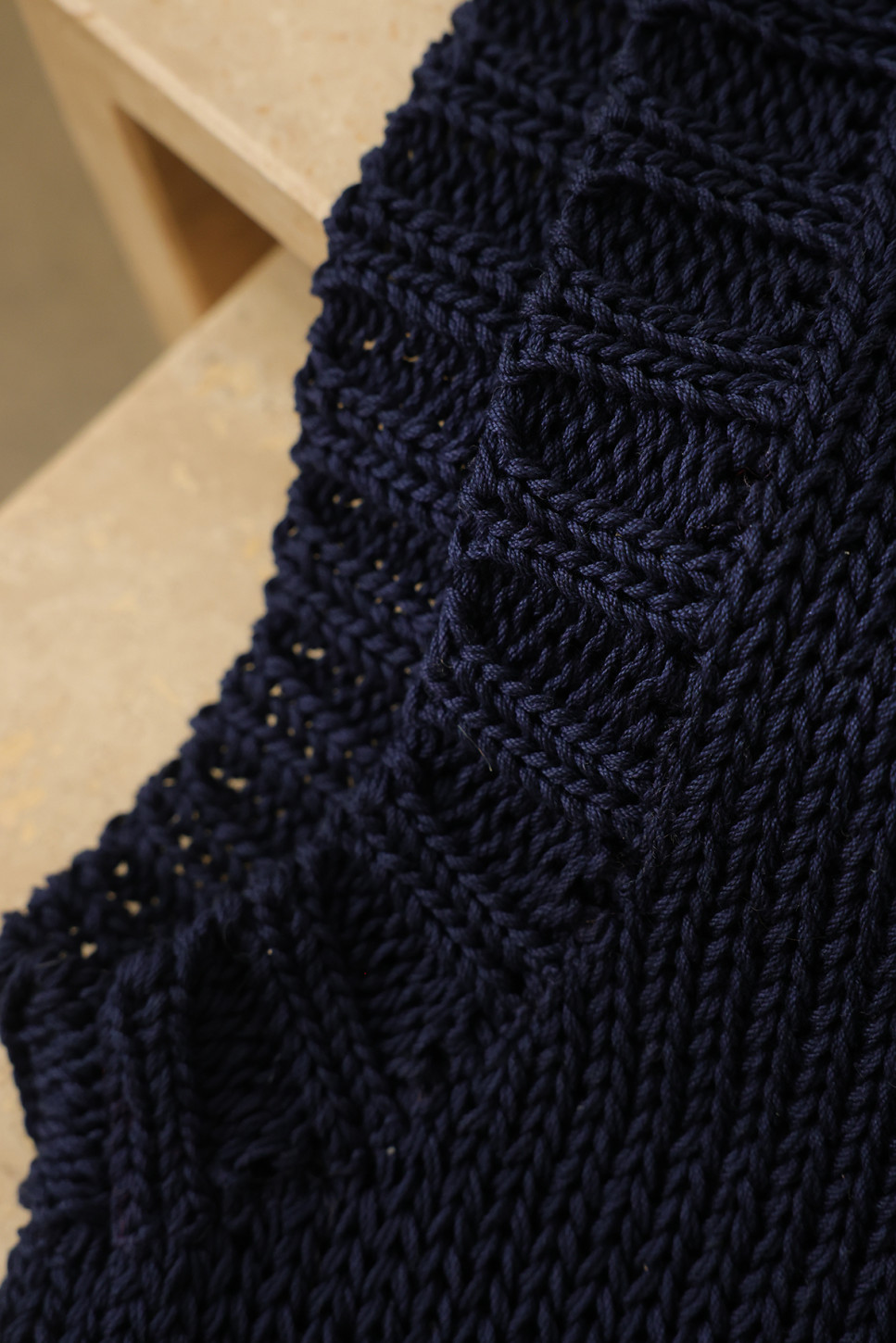 CHRISTY NAVY COTTON TOP