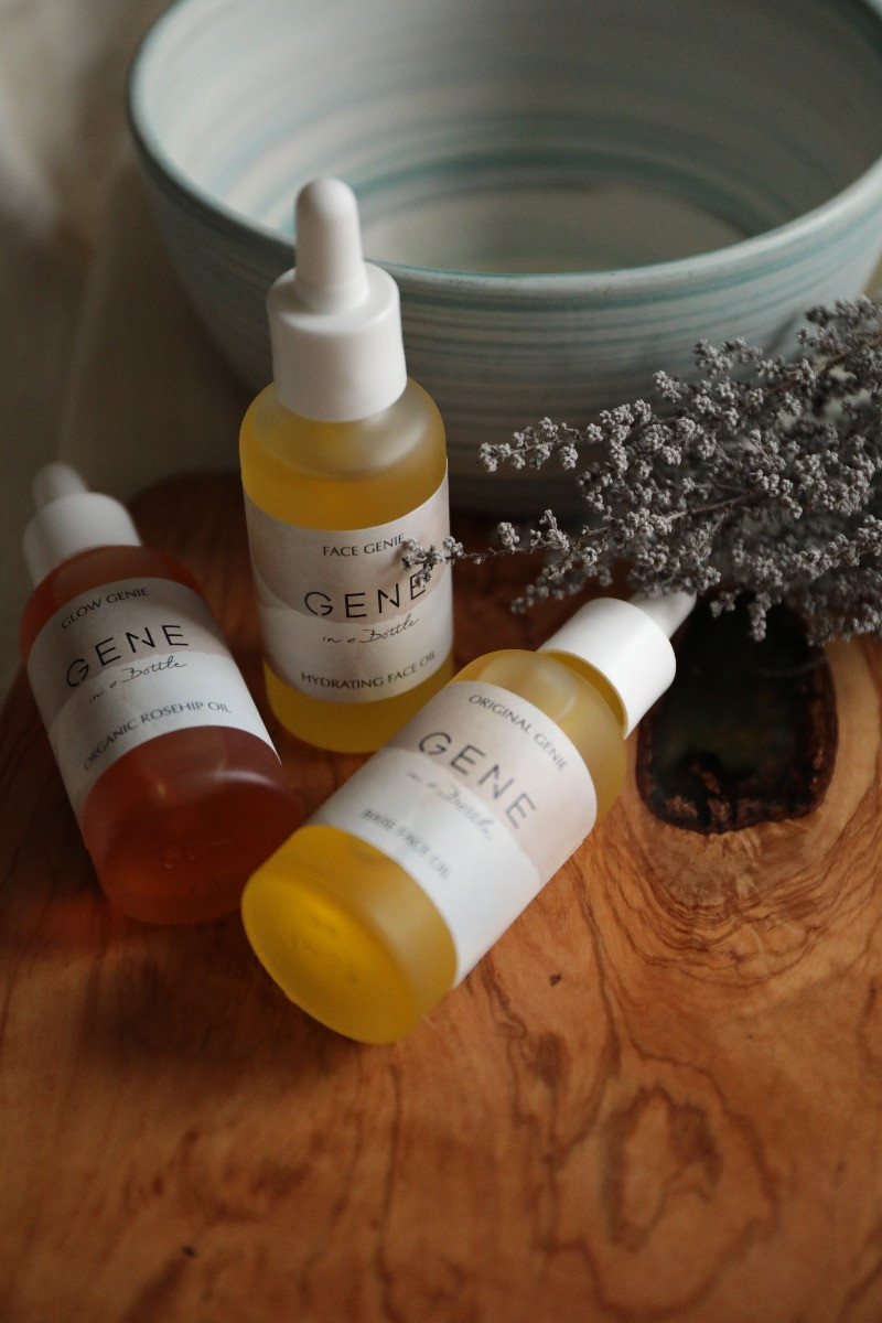 THE GLOW GENIE - ORGANIC ROSEHIP OIL 
