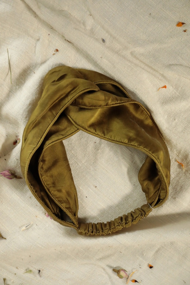 silk-headband-naturally-dyed-in-moss-green
