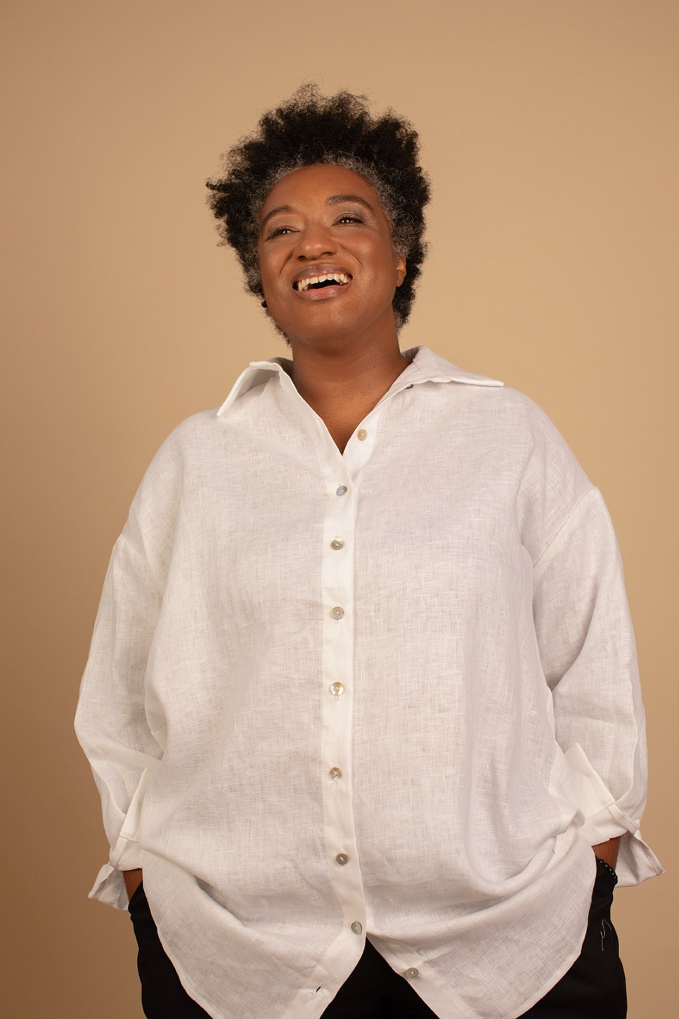 THE LINEN HEIDI OVERSIZED SHIRT 