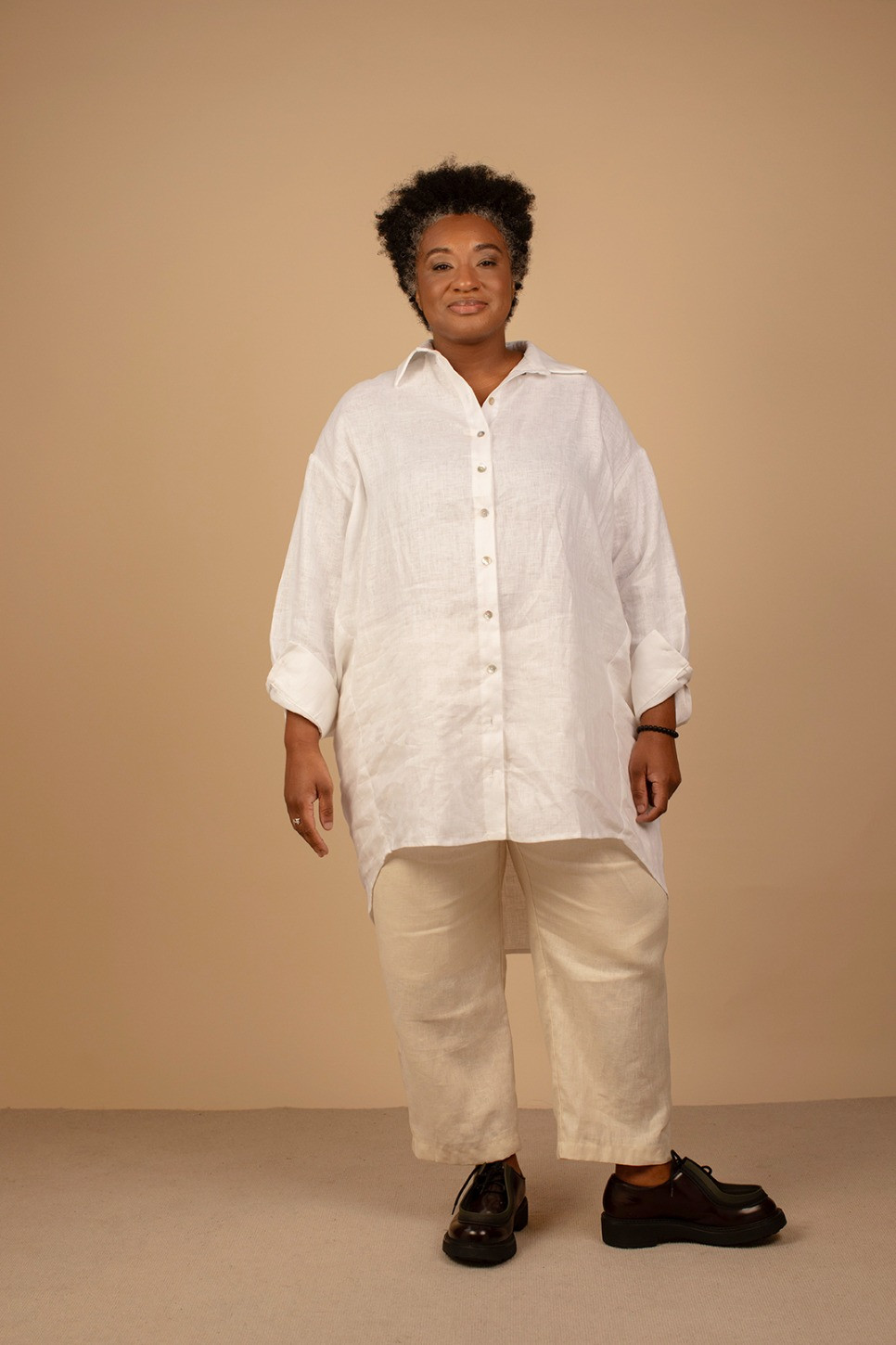THE LINEN HEIDI OVERSIZED SHIRT 