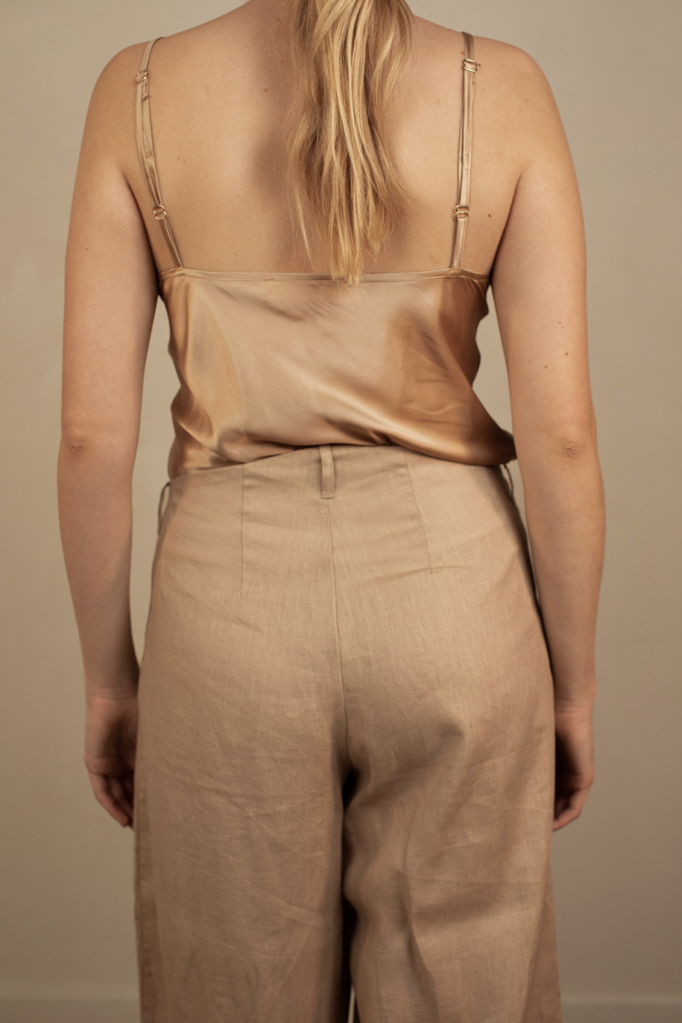 THE ARDEN LINEN TROUSER