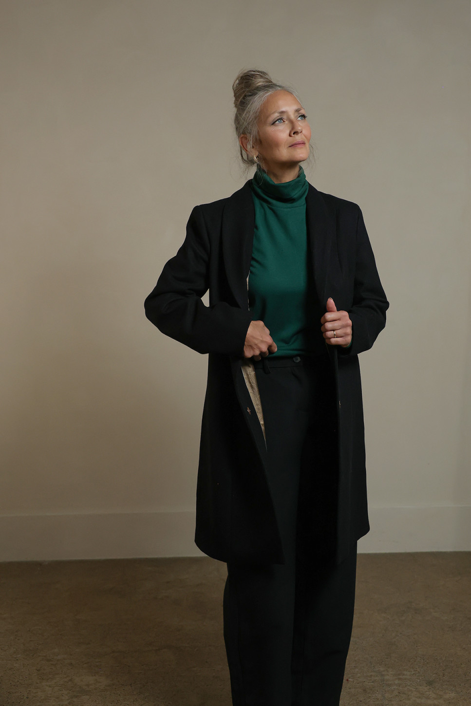 BAILEY TAILORED WOOL COAT 