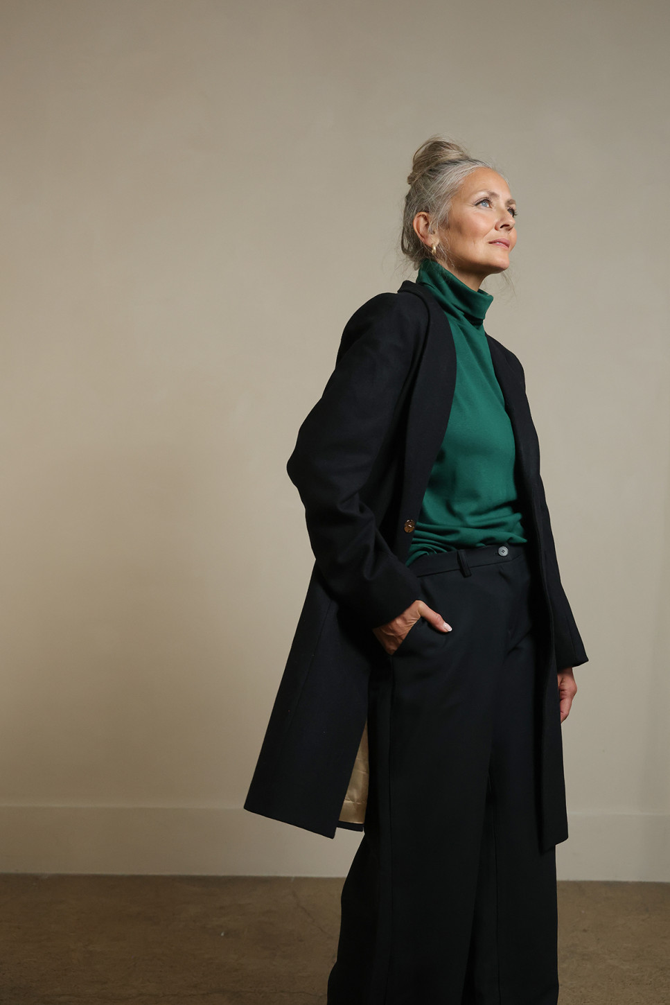 BAILEY TAILORED WOOL COAT 