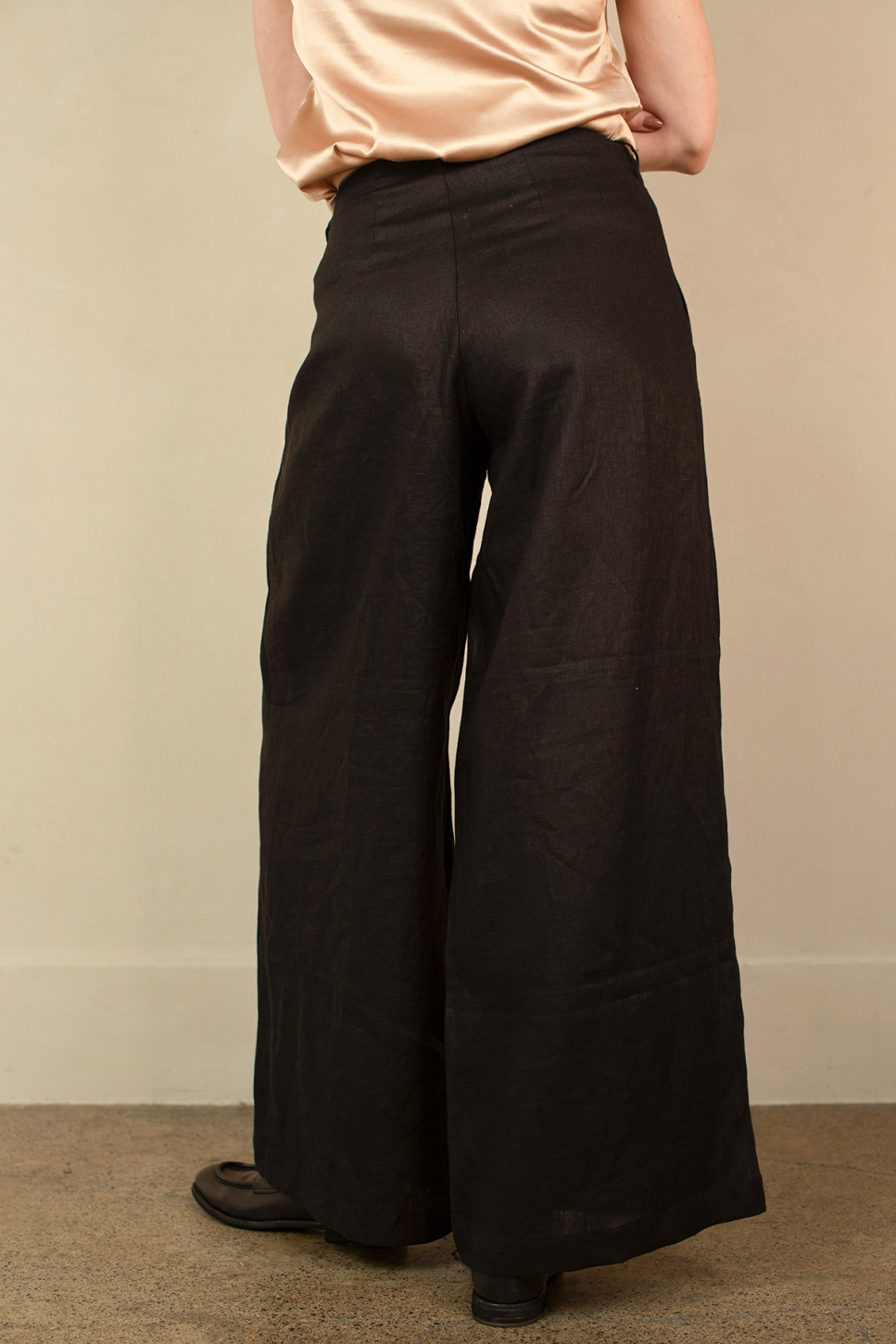 BLACK ARDEN LINEN TROUSERS