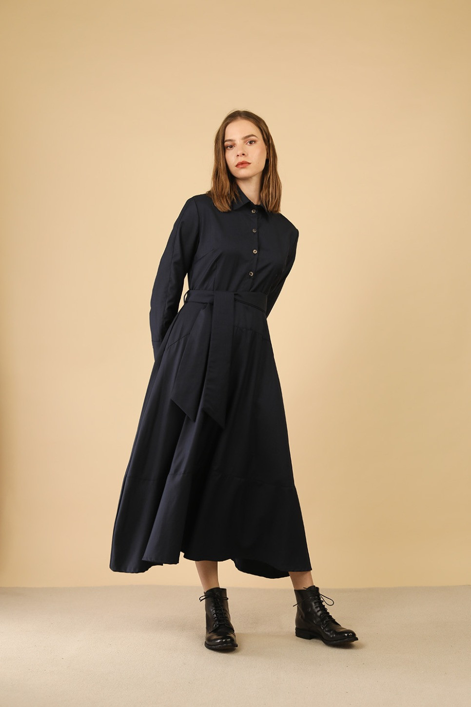 BROOKLYN TAILORED DRESS FROM VIRGIN WOOL 