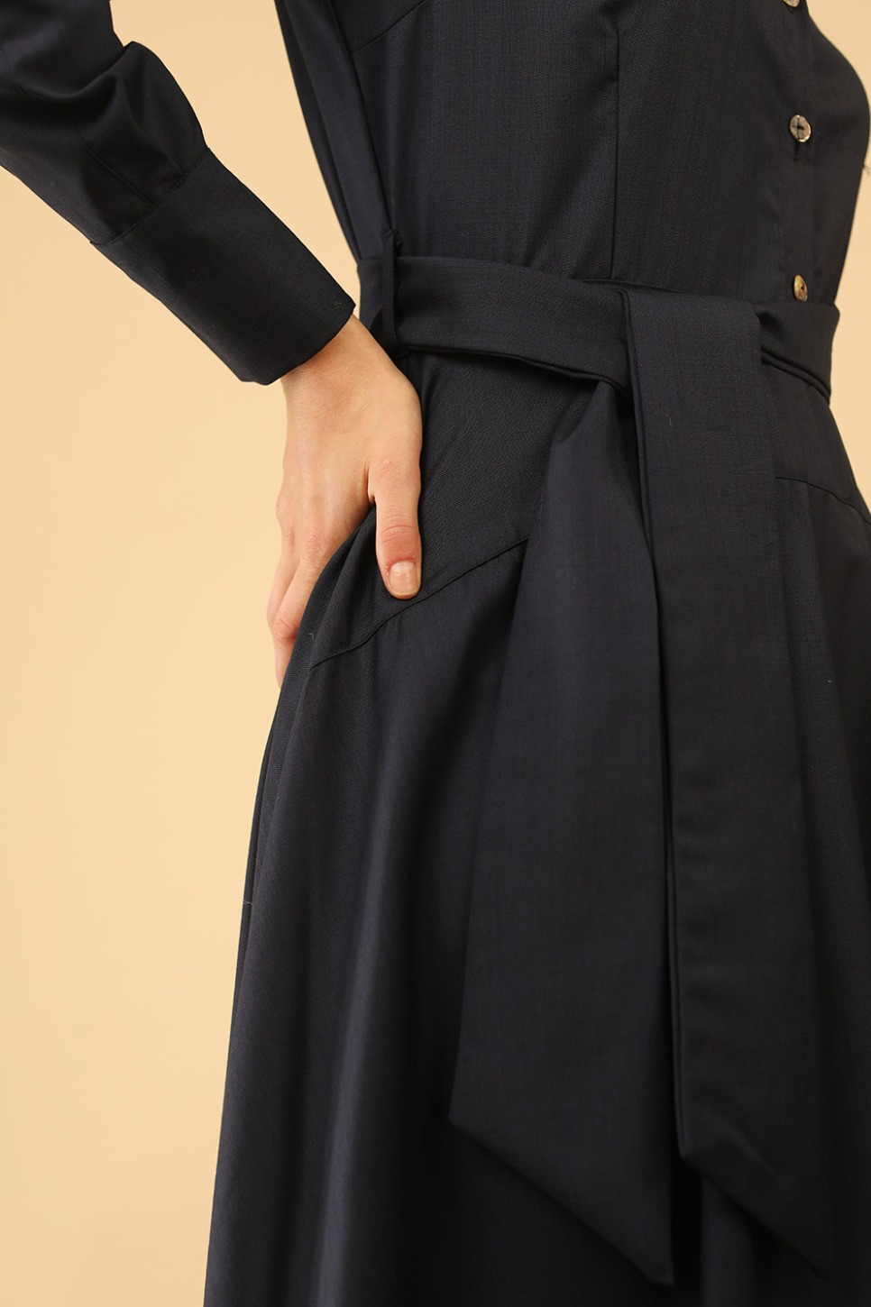 BROOKLYN TAILORED DRESS FROM VIRGIN WOOL 