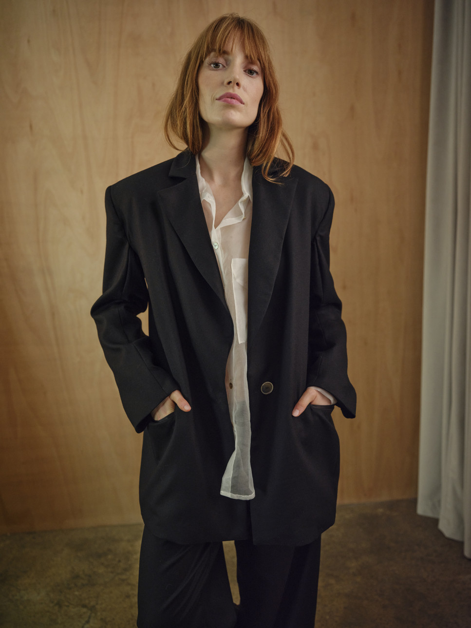 COLETTE 2-PIECE SUIT FROM VIRGIN WOOL