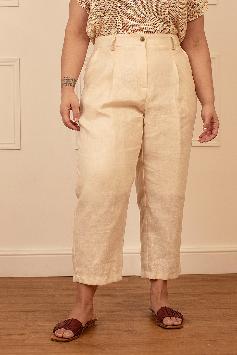 LINEN BARREL LEG PANTS IN CREAM 