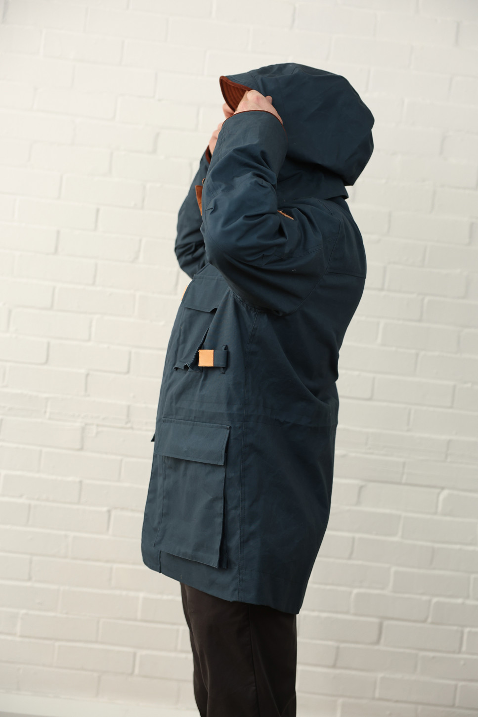 The Hawthorn Parka in navy 