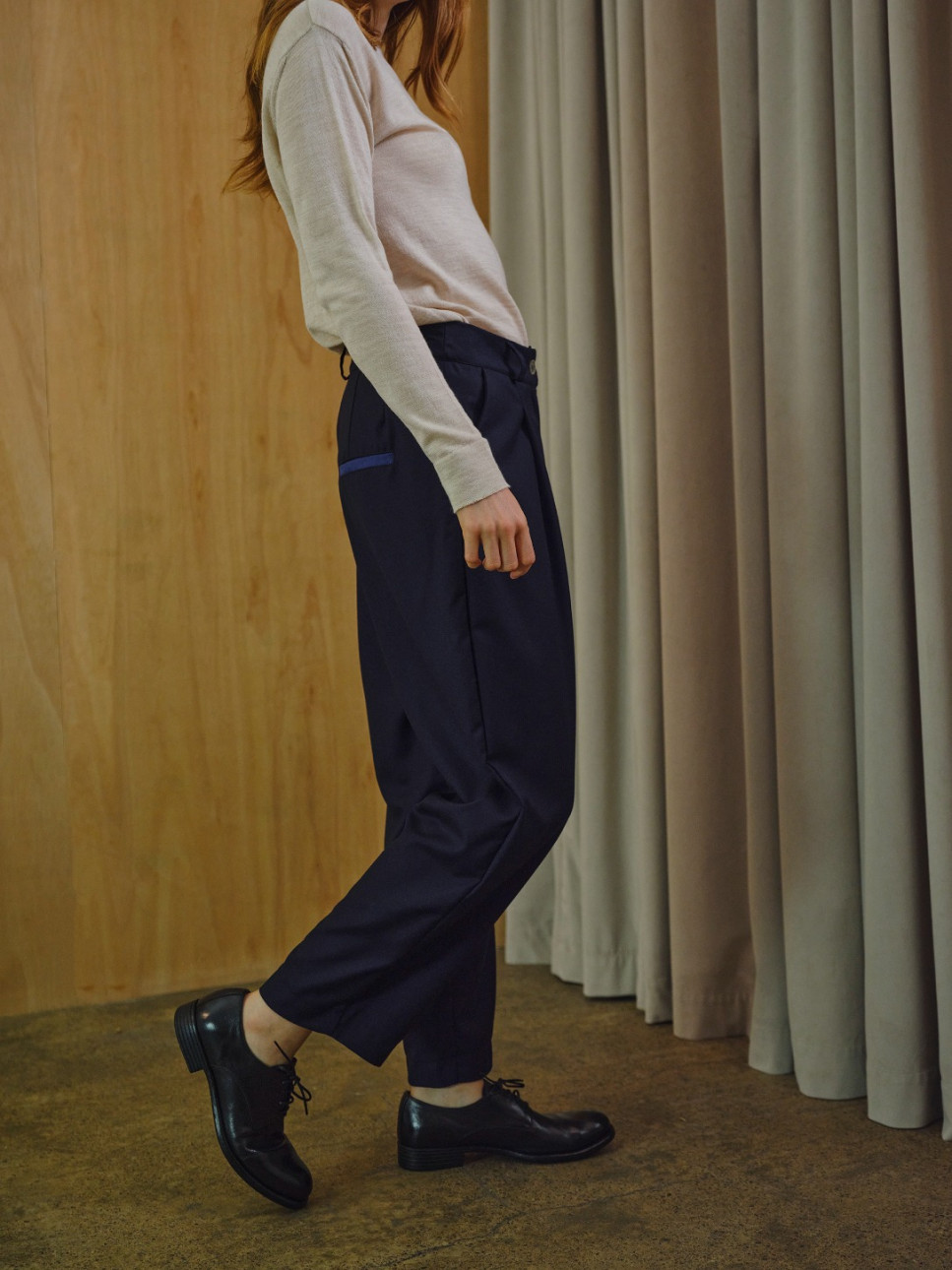 KAYDEN TAILORED BARREL LEG PANTS 