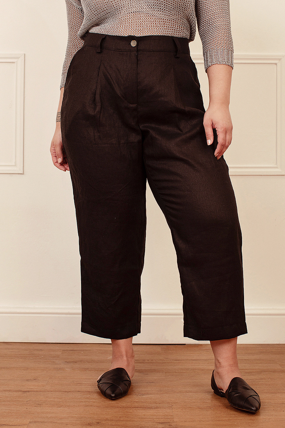 LINEN BARREL LEG TROUSERS