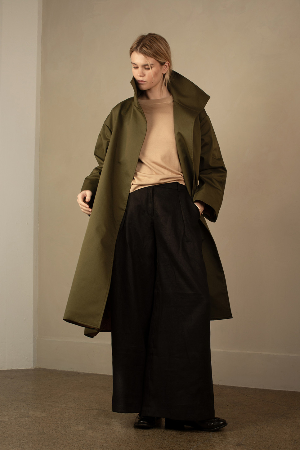 BLACK ARDEN LINEN TROUSERS