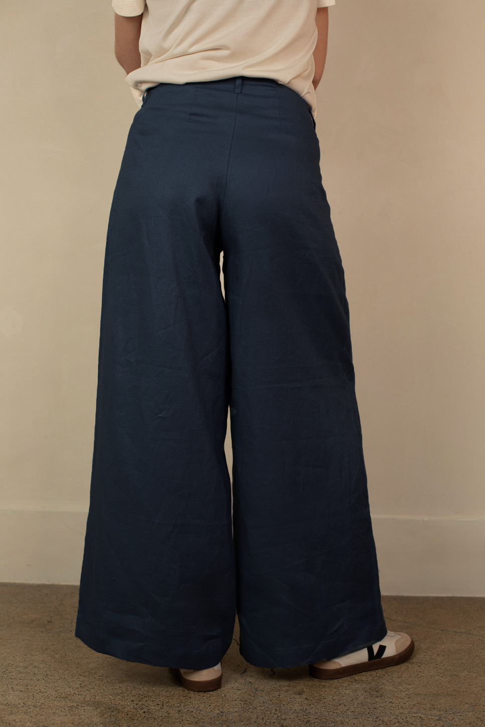 THE BLUE ARDEN LINEN TROUSERS
