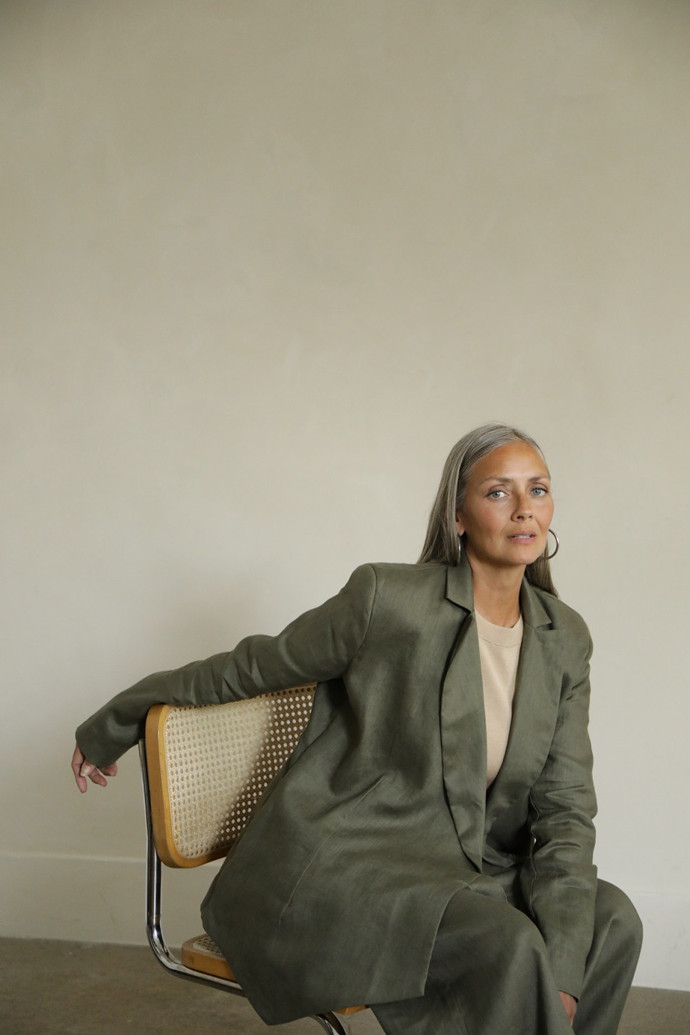 THE LINEN NORI BLAZER 