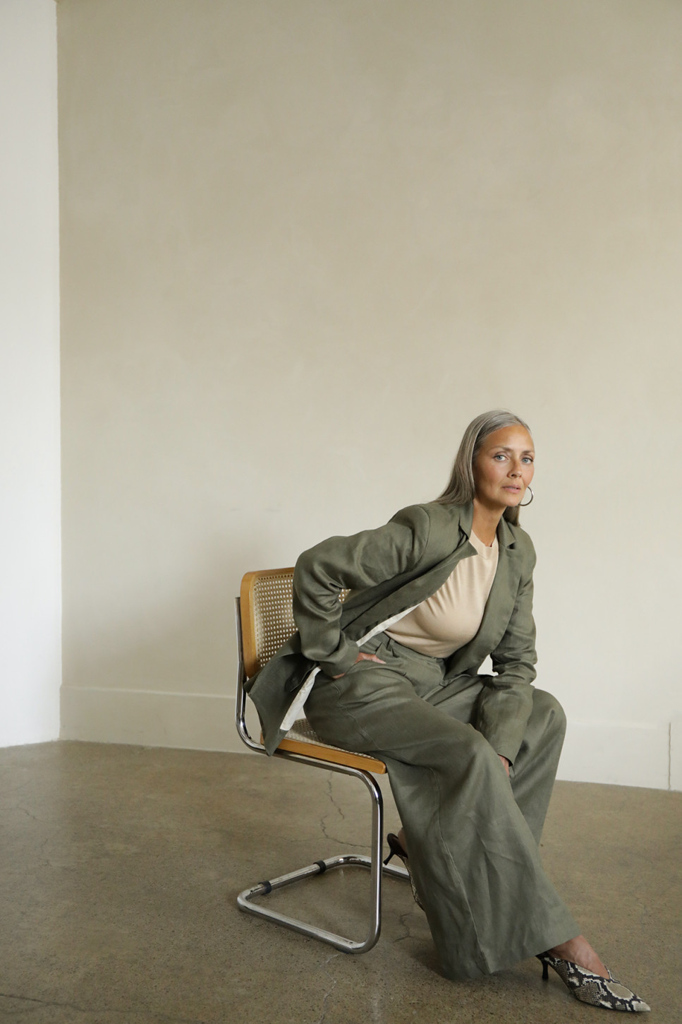 NORI LINEN TWO-PIECE SUIT