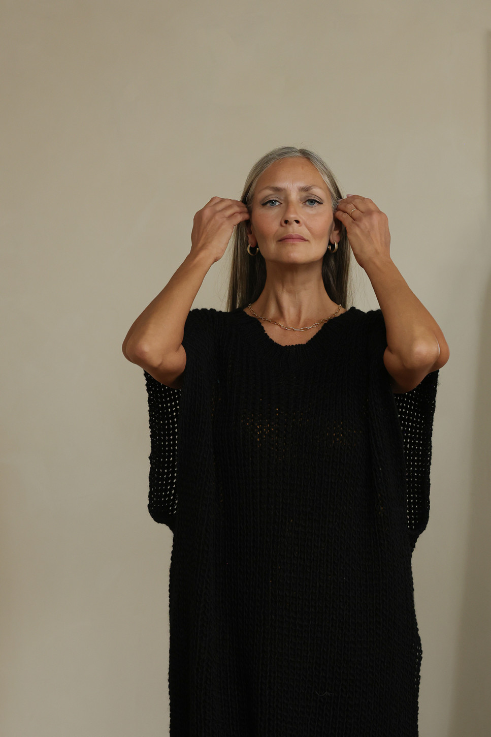 PEARL DROPPED SHOULDER TUNIC 