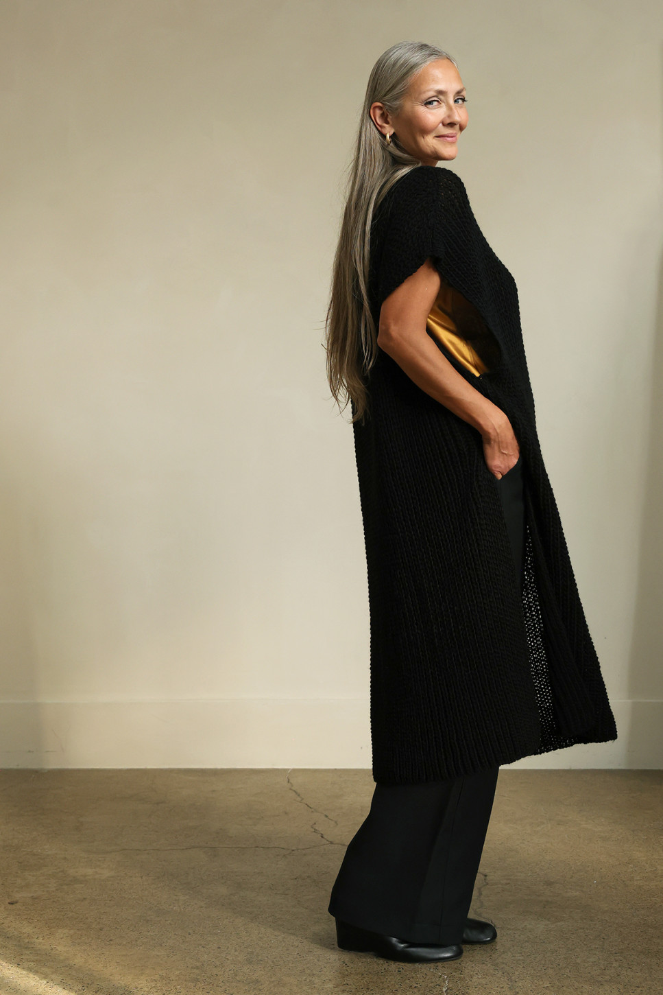 PEARL DROPPED SHOULDER TUNIC 