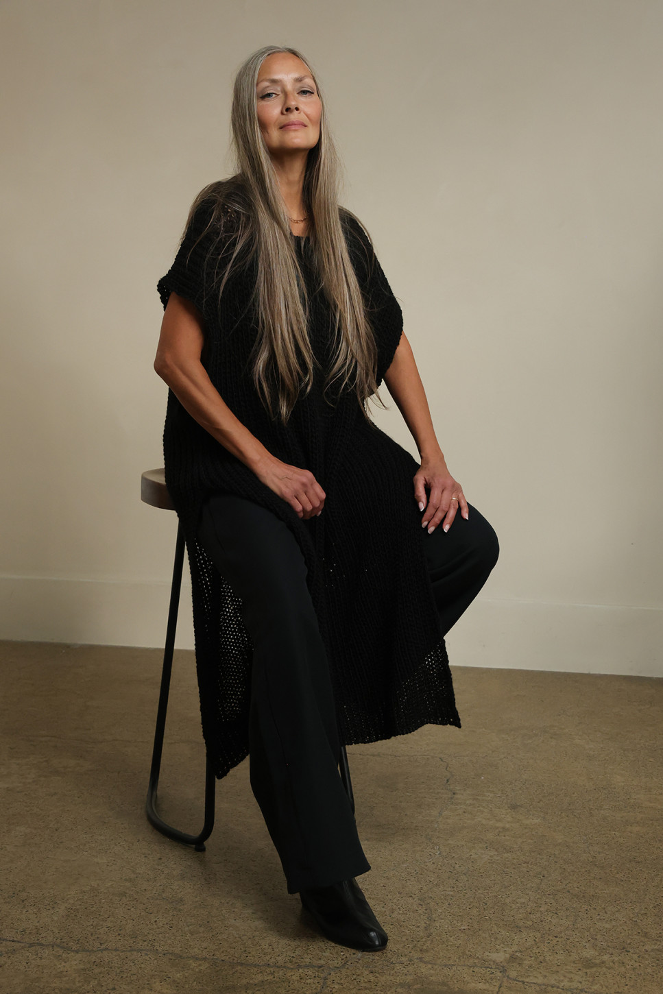 PEARL DROPPED SHOULDER TUNIC 