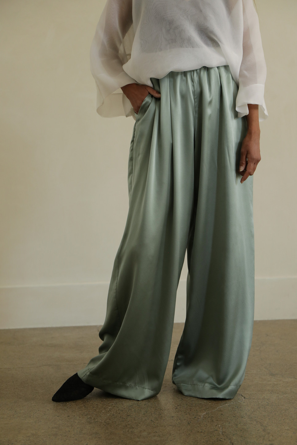 ROUX – WIDE-LEG SILK SATIN TROUSERS