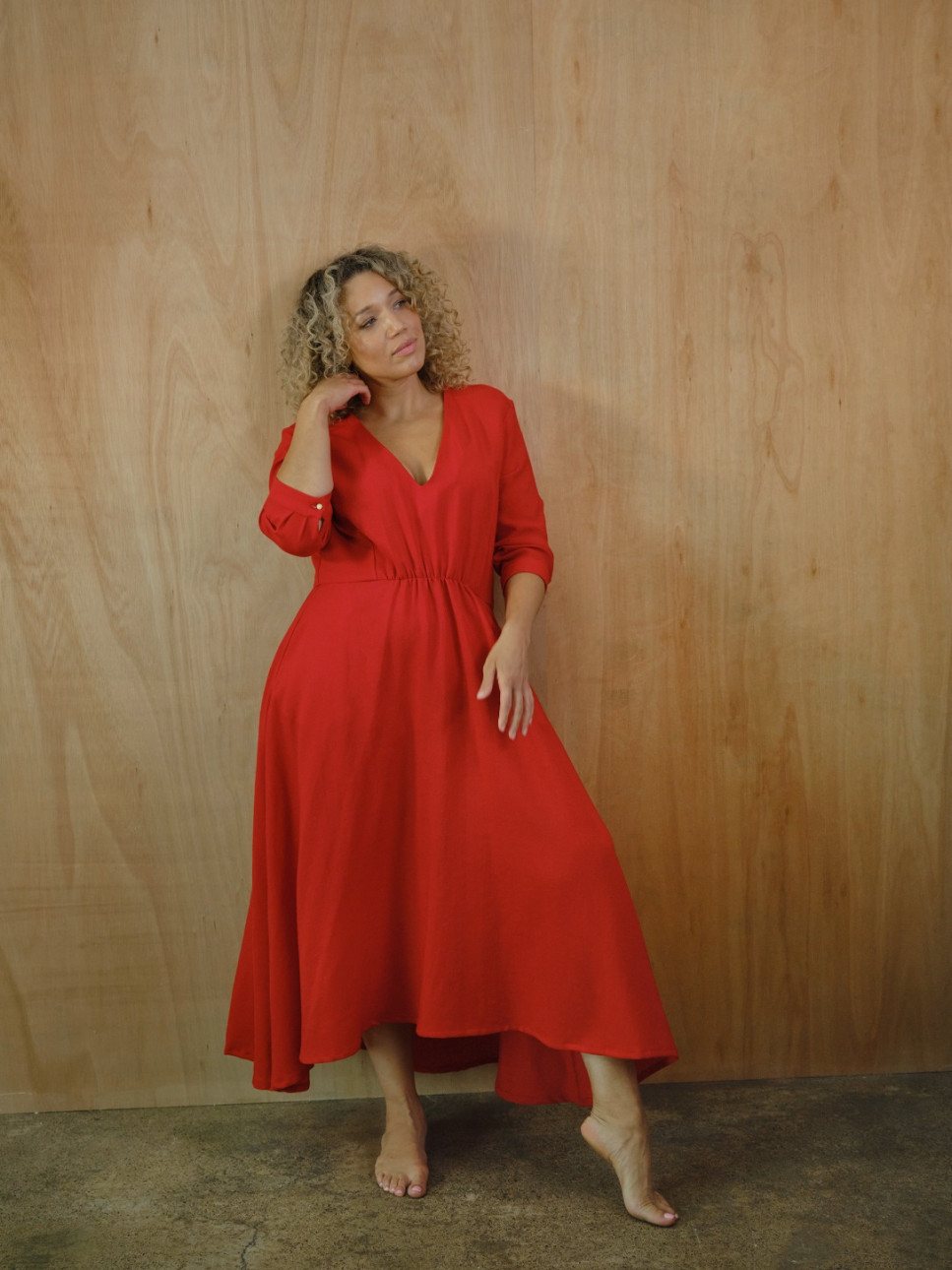 SCARLETT V-NECK WOOL DRESS