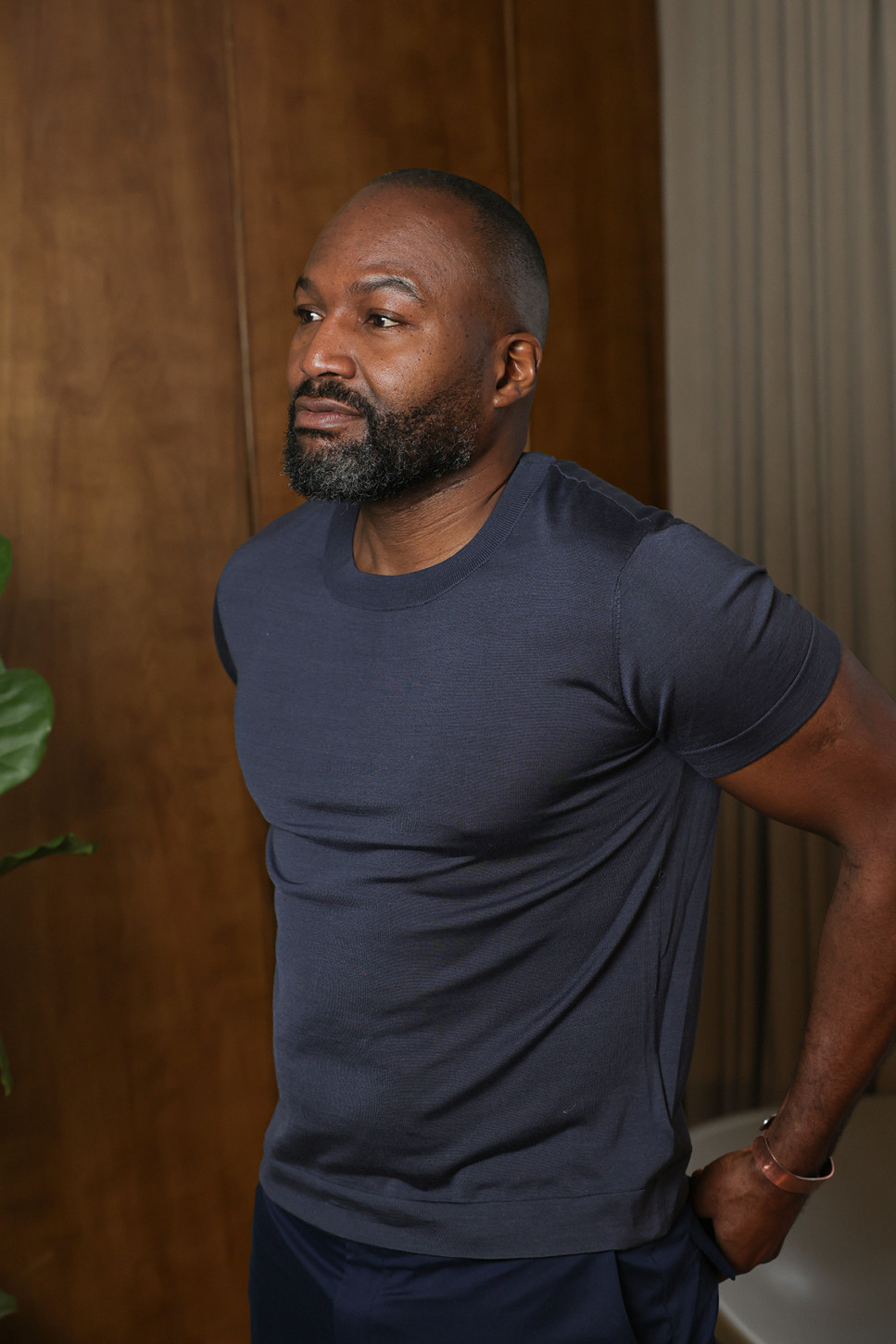 Essential Silk T‑Shirt in Onyx