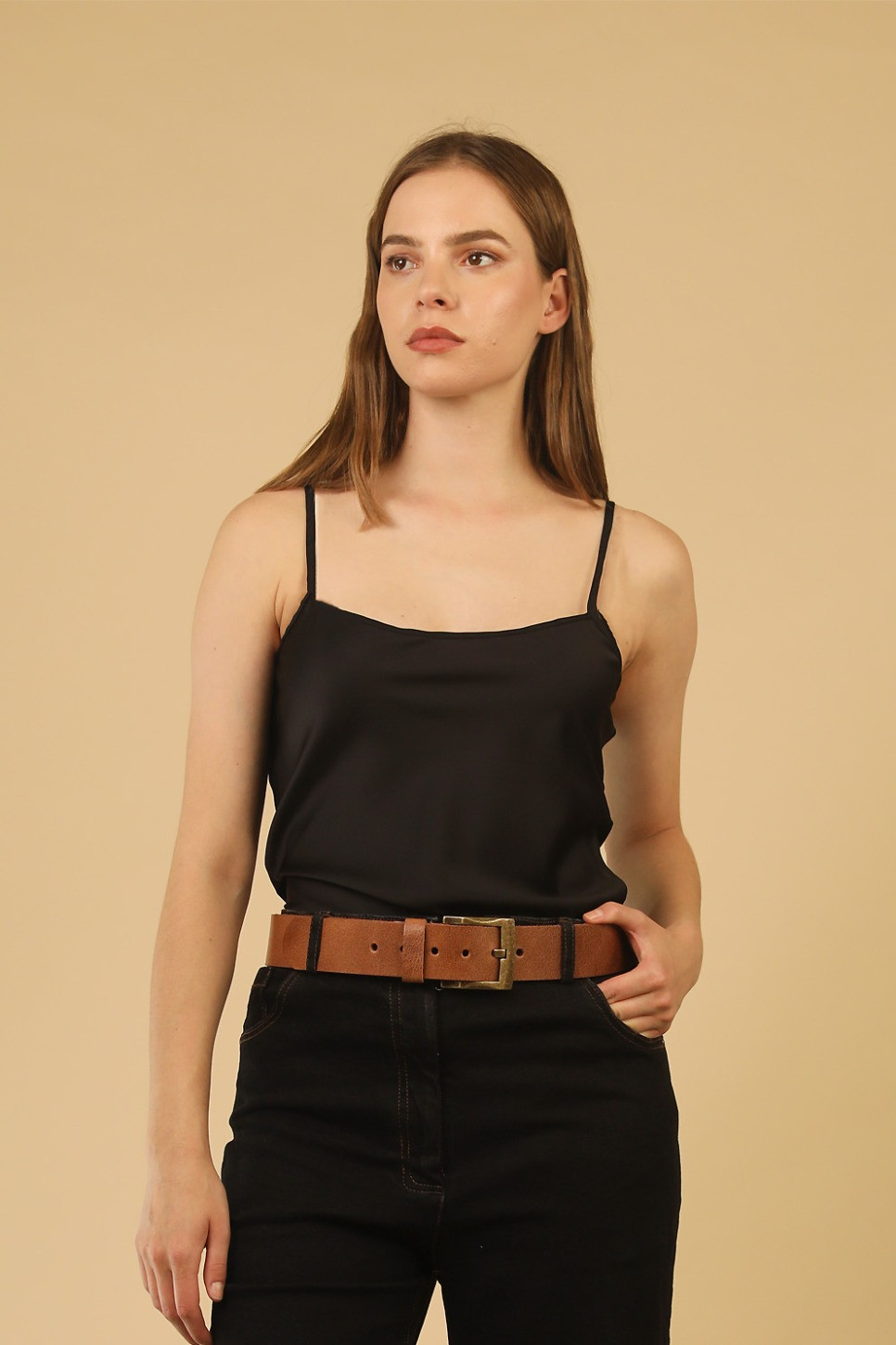ESSENTIAL SILK CAMI TOP 