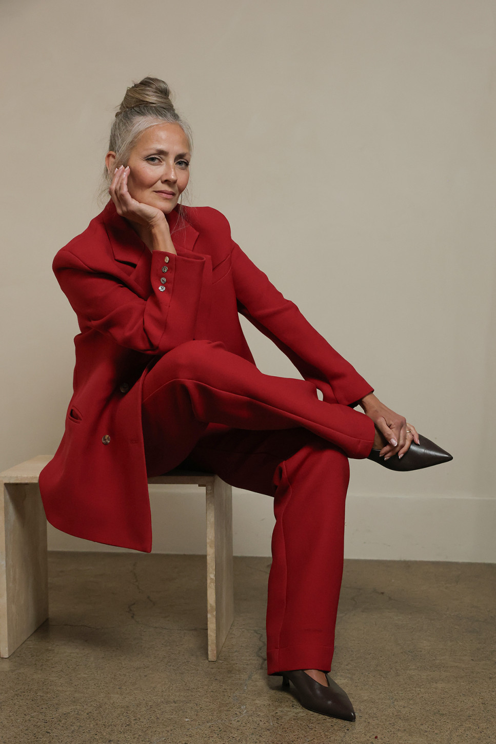 THE SIMONE WOOL-SILK BLEND BLAZER 