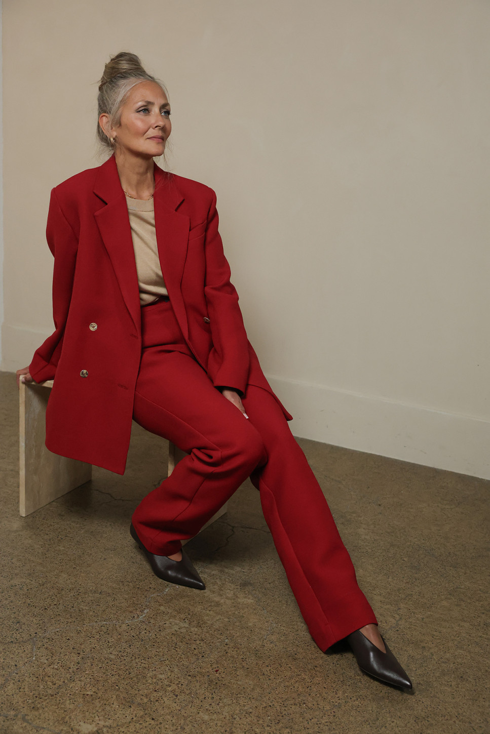 THE SIMONE WOOL-SILK BLEND BLAZER 